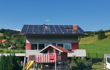 Opsen sončne elektrarne Brglez Arnače Velenje